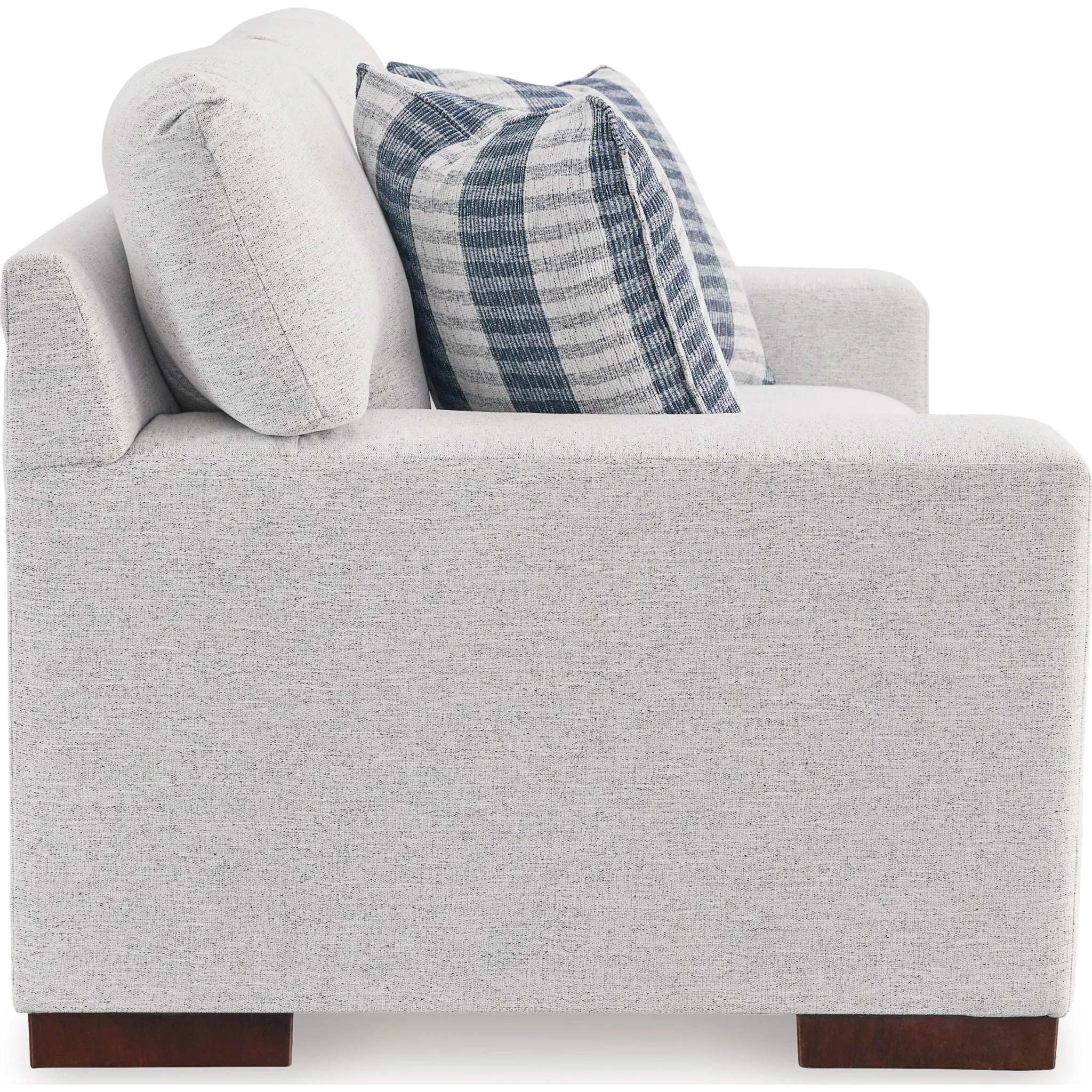 Belvoir-Exclusive Loveseat