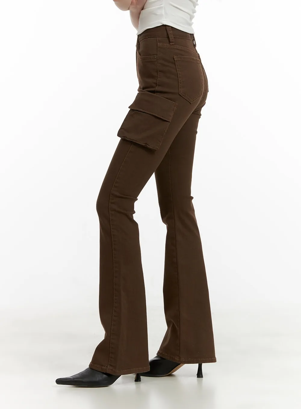 Cargo Bootcut Pants CU410