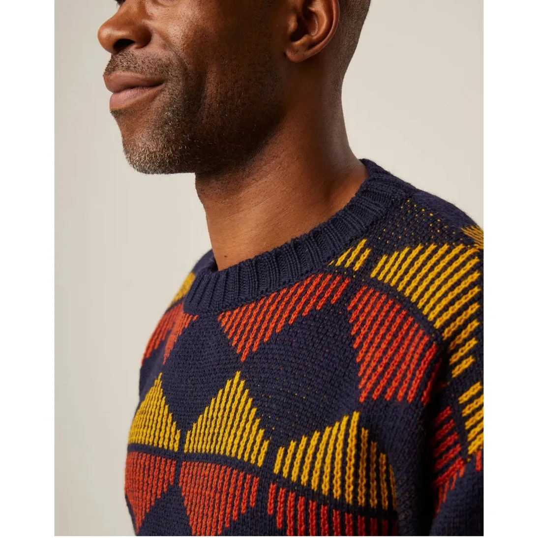 Peregrine Pure Merino Wool Peak Crew Jumper Navy Made in England WJ51122