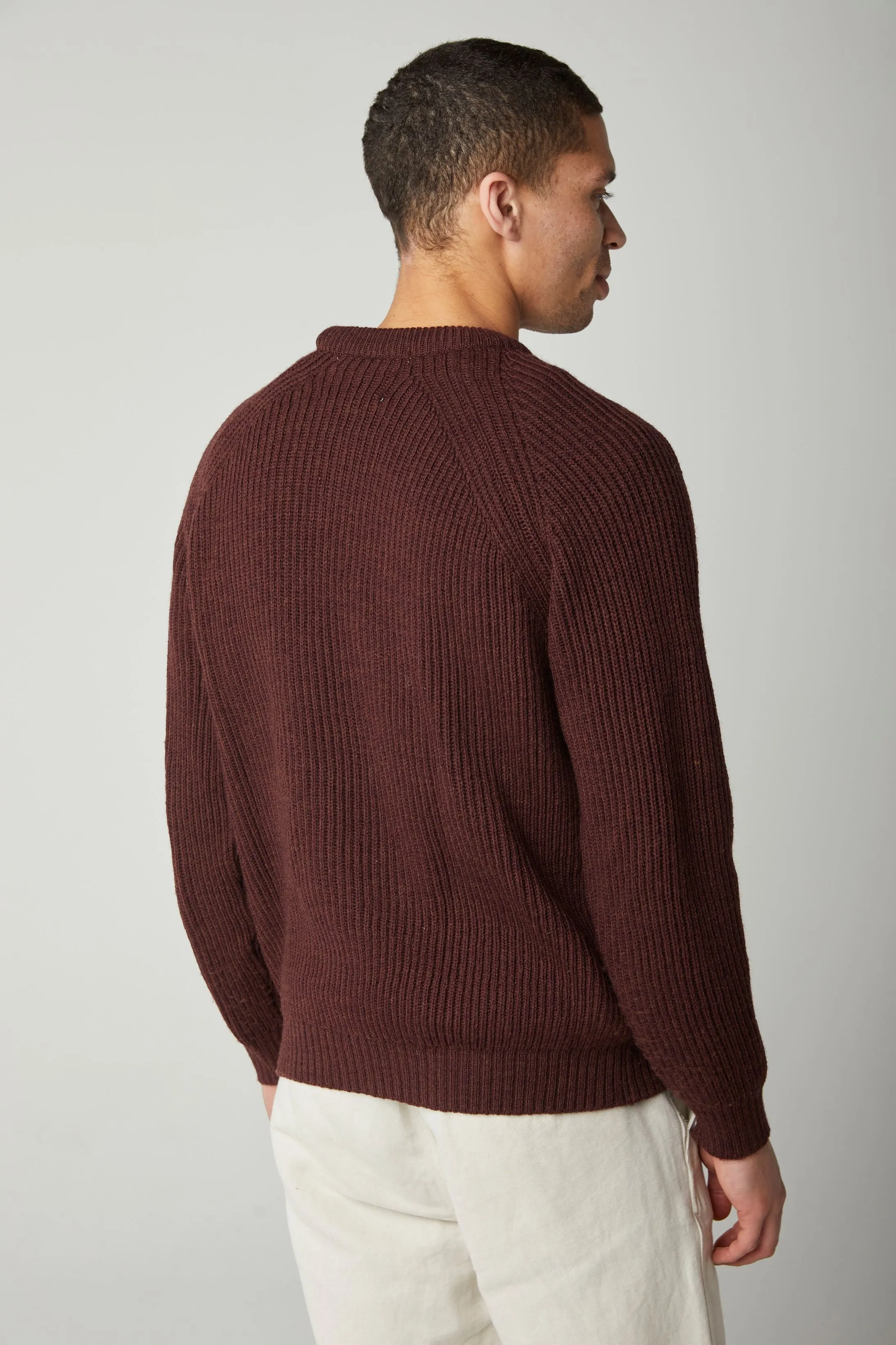 Peregrine Sweater Ford Crew Shiraz