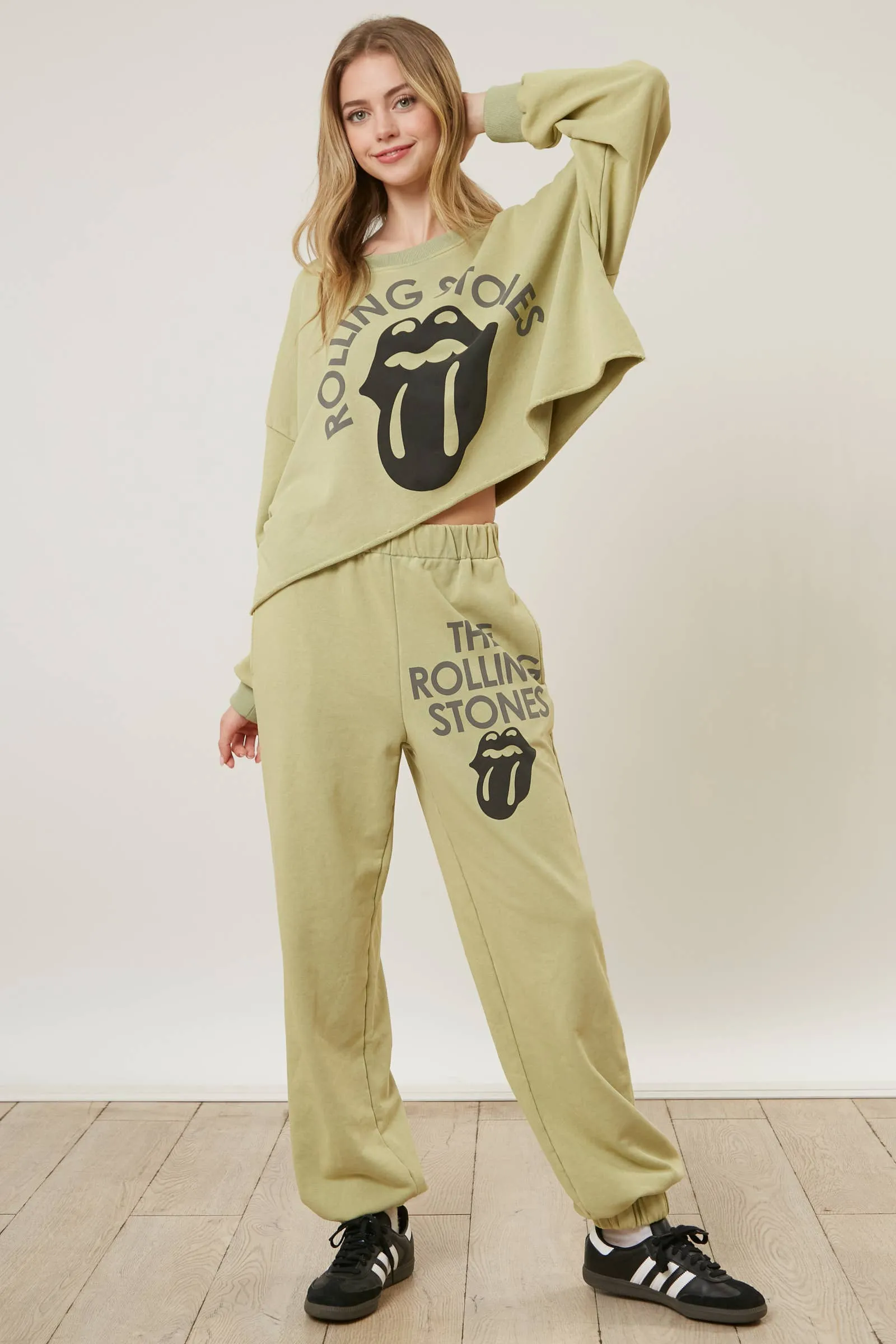 Rolling Stones Graphic Print Joggers: OLIVE / L