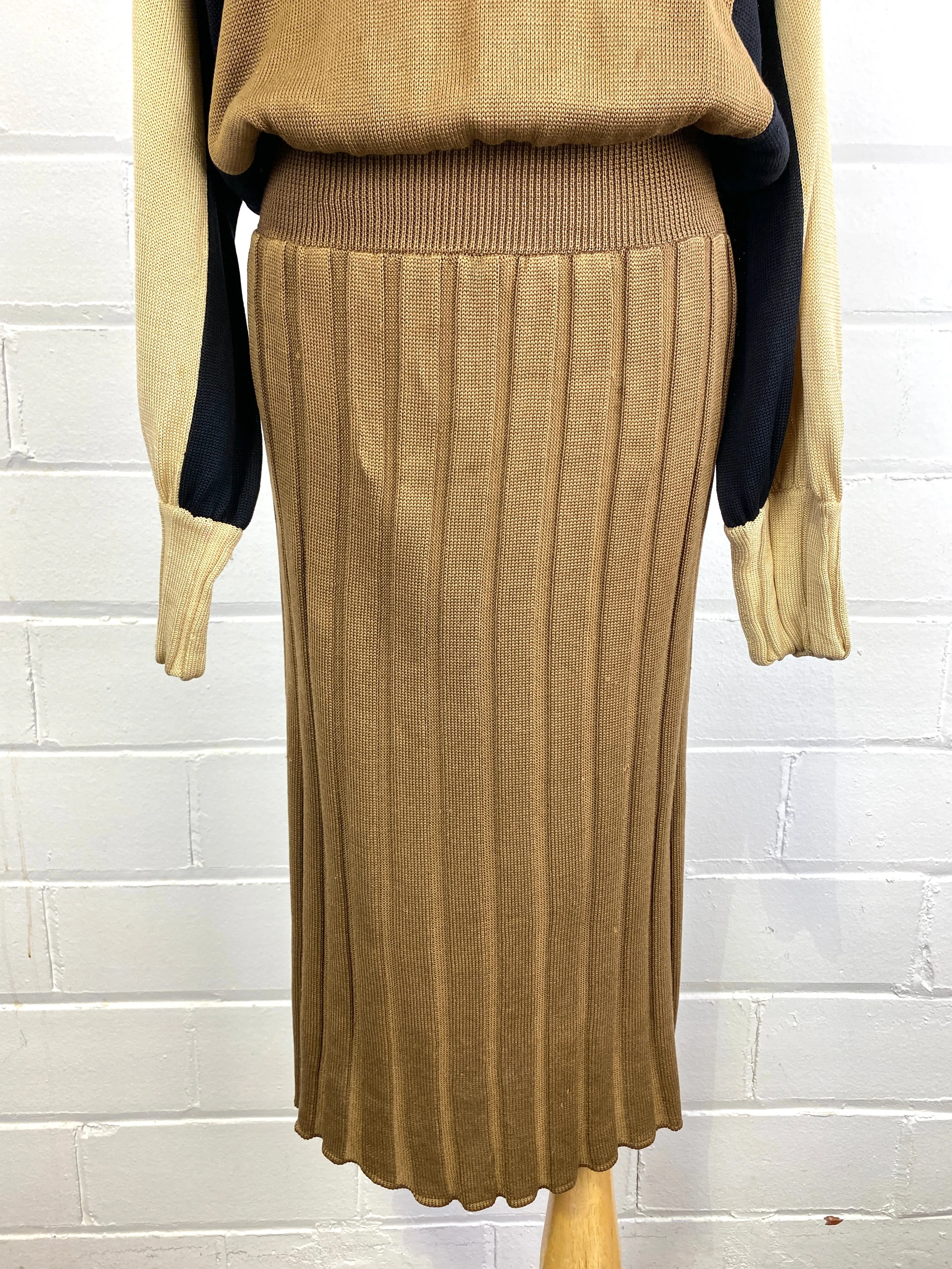 Vintage 1980s Long Sleeve Brown Knit Dress, Laura Biagiotti, Medium