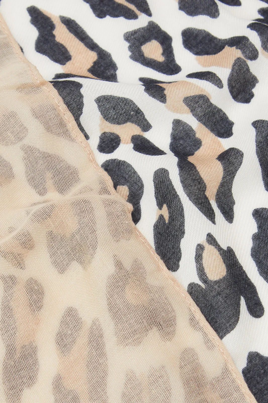 Women White And Beige Printed Scarf Set (Pack of 2)